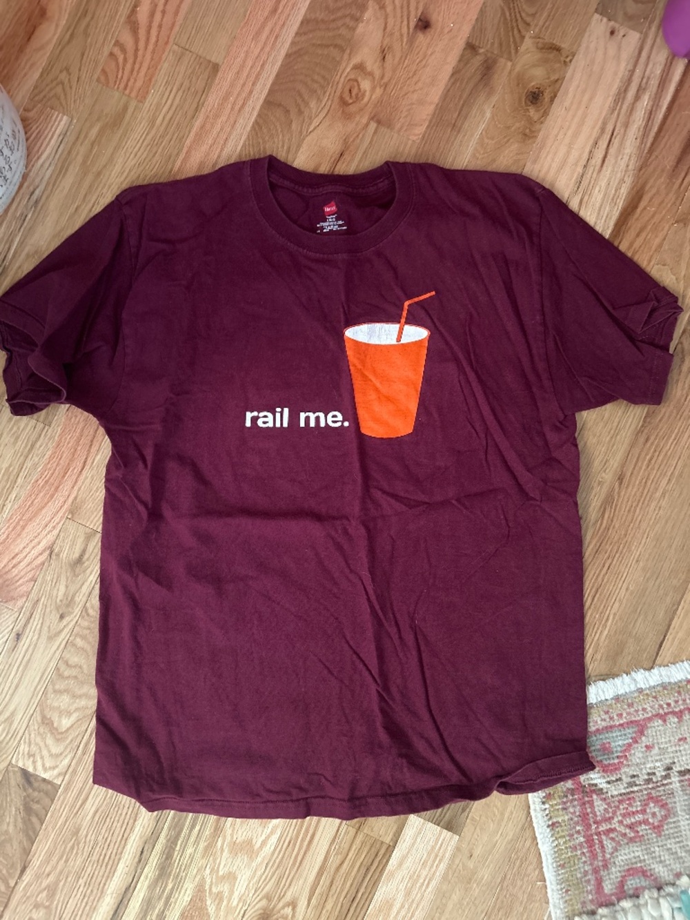 Rail me tee size lg